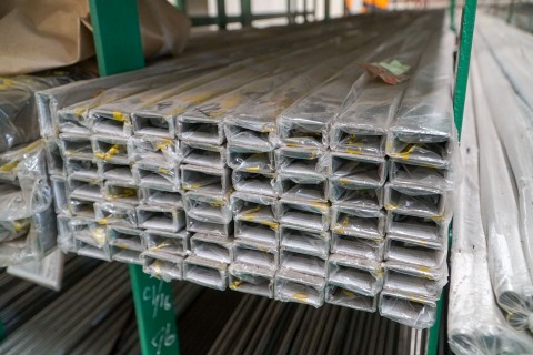 ท่อสเตนเลสสี่เหลี่ยม กล่องไม้ขีด